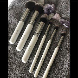 Morphe 690 Deluxe Contour brush set